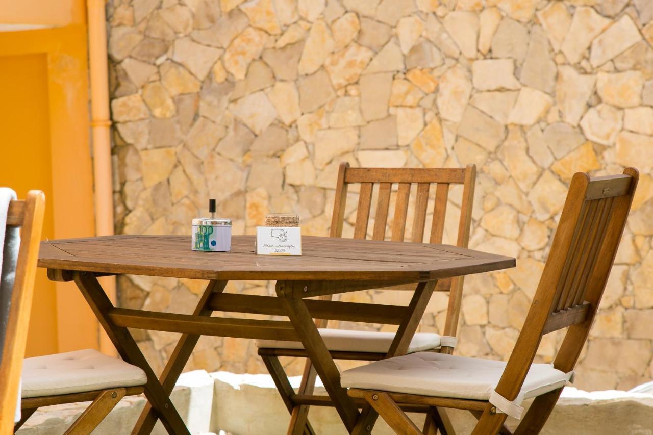 Casa Amarela Guesthouse Albufeira Exteriér fotografie